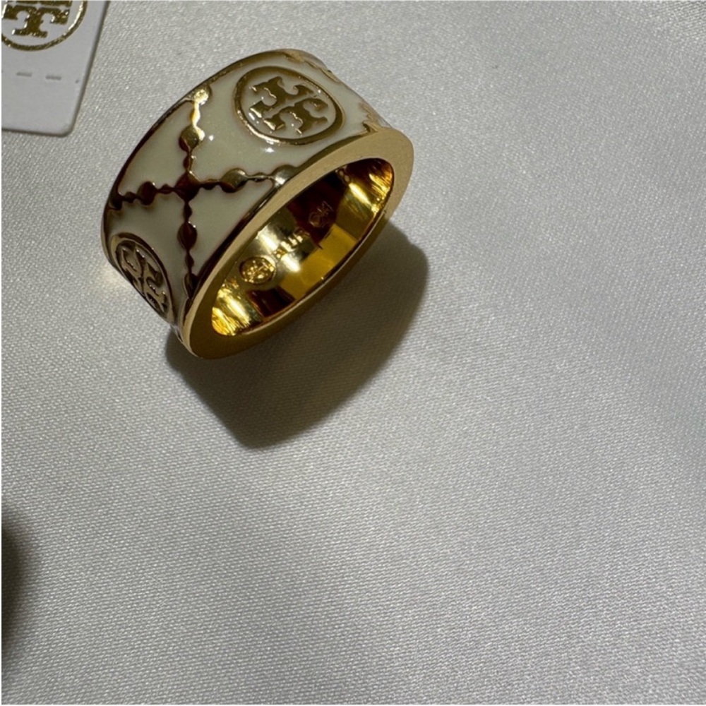 Tory Burch ring size7 - Picture 4 of 6